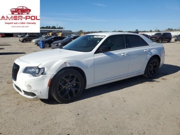Chrysler 300C II 2022 Chrysler 300 CHRYSLER 300 TOURING 2022 3.6 Benzyna 292KM