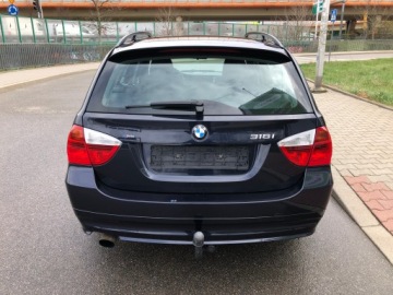 BMW Seria 3 E90-91-92-93 Touring E91 2.0 318i 129KM 2006 BMW 318i XENON KLIMA ALU HAK GRZANE FOTELE IDEALNY STAN Z NIEMIEC, zdjęcie 4