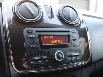 Dacia Logan II 2017 Dacia Sandero 1.2 16V, Salon Polska, zdjęcie 11