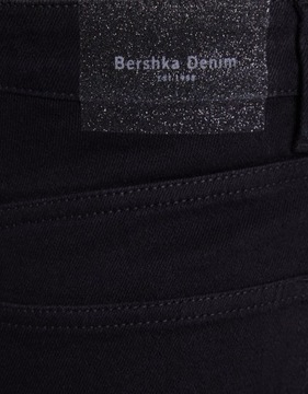 BERSHKA - czarne dżinsy z zamkami - 38