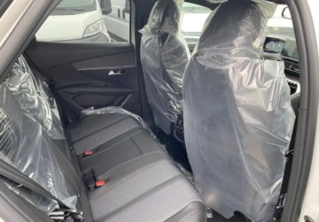 Peugeot 3008 II Plug-In Hybrid Facelifting 1.6 HYBRID 180KM 2023 Peugeot 3008 Allure Pack Hybrid 1.6 225KM EAT8 - automat 1.6 Hybryda 180KM, zdjęcie 9