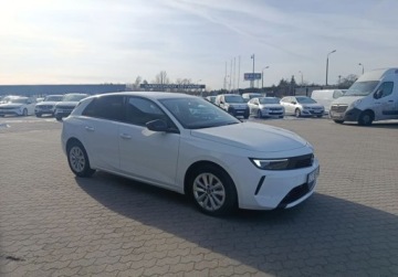 Opel 2023 Opel Astra Pierwszy wlasciciel. Salon Polska 1.2 Benzyna 110KM, zdjęcie 3