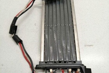 CHLADIČ ELEKTRICKÉ RADIÁTORU FIAT STILO (192_) PA66GF25 1.9L DIESEL