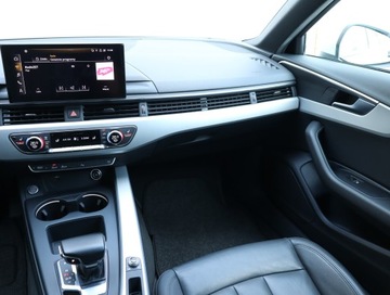 Audi A4 B9 Avant Facelifting 2.0 40 TDI 190KM 2020 Audi A4 40 TDI, 187 KM, Automat, Skóra, Navi, zdjęcie 7