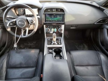 Jaguar XE 2020 Jaguar XE 2020, 2.0L, S, od ubezpieczalni 2.0 Benzyna 247KM, zdjęcie 7