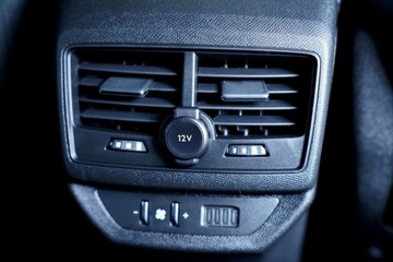 Peugeot 5008 II Crossover Facelifting 1.6 PureTech 180KM 2023 Peugeot 5008 GT kamera Skora adc NawI, zdjęcie 23