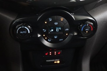 Ford Ecosport II SUV 1.0 Ecoboost 125KM 2016 Ford Ecosport 1.0 EcoBoost, Klima, Klimatronic, zdjęcie 16