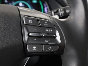 Hyundai IONIQ Hatchback Facelifting (Hybrid) 1.6 GDI 141KM 2021 Hyundai IONIQ HEV auomat navi kamera ACC, zdjęcie 29