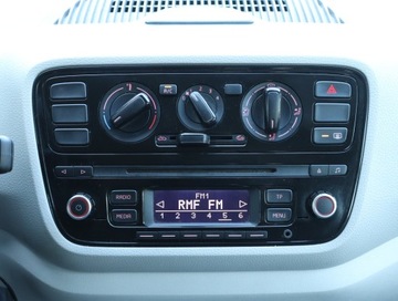 Volkswagen up! Hatchback 5d 1.0 MPI 75KM 2015 VW Up! 1.0 MPI, Klima, zdjęcie 11