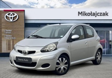 Toyota Aygo I Hatchback 3d 1.0 VVT-i 68KM 2010 Toyota Aygo 1.0 VVT-i Sol EU5 Benzyna 68KM