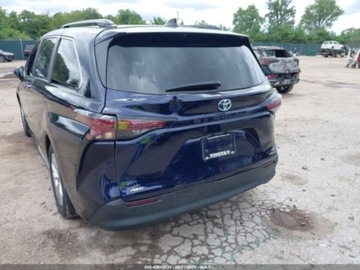 Toyota Sienna III 2023 Toyota Sienna 2023 TOYOTA SIENNA XLE 2.5 Hybryda 189KM, zdjęcie 7