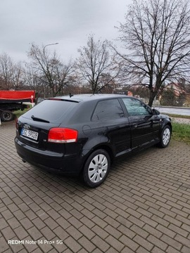 Audi A3 8P Hatchback 3d 1.6 FSI 115KM 2007 Audi A3 Benzyna 1.6 - 2007r, zdjęcie 2