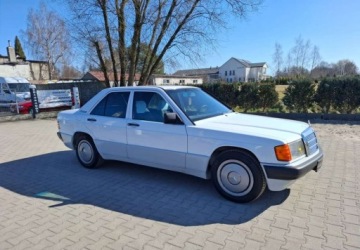 Mercedes 190 2.0 102KM 1989