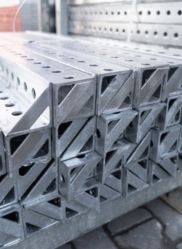 BAUTEKK Внешний угловой диван Доски опалубки 0х120см