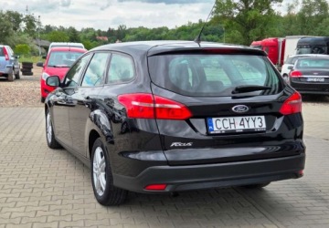 Ford Focus III Kombi Facelifting 1.5 TDCi ECOnetic 105KM 2015 Ford Focus 1,5 Diesel 105 km 1.5 Diesel 105KM, zdjęcie 3