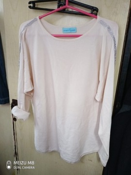 Sweter a'la nietoperz z dzetami