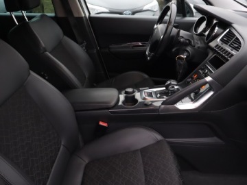 Peugeot 3008 I 2015 Peugeot 3008 Hybrid4, 197 KM, 4X4, Automat, zdjęcie 8