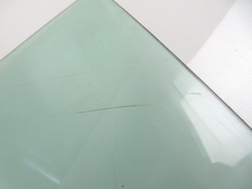 SKLO (OKNO) LEVÝ PŘEDNÍ SUBARU TRIBECA (B9)