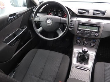 Volkswagen Passat B6 Variant 1.4 TSI 122KM 2009 VW Passat 1.4 TSI, Klima, Klimatronic, Tempomat, zdjęcie 6