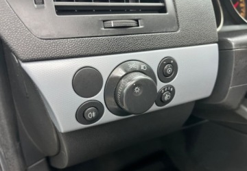 Opel Astra H Cabrio 1.6 ECOTEC 115KM 2006 Opel Astra 1.6 benzyna 1 wlasciciel Serwisowany 1.6 Benzyna 115KM, zdjęcie 21