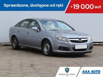 Opel Vectra C Hatchback 1.9 CDTI ECOTEC 150KM 2008 Opel Vectra 1.9 CDTI, Automat, Klima, Klimatronic
