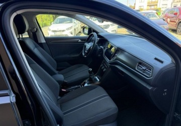 Volkswagen T-Roc I SUV 1.5 TSI ACT 150KM 2018 Volkswagen T-Roc 1,5 TSI 150KM Klima Navi Ledy Serwis 1.5 Benzyna 150KM, zdjęcie 20