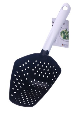 Łopatka cedzakowa Fackelmann sitko durszlak NYLON