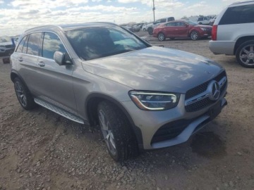 Mercedes GLC C253 2021 Mercedes-Benz GLC 300 2021 2.0 Benzyna 255KM, zdjęcie 4