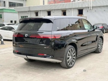  Denza N9 2025. 2.0 Hybryda Plug-in 925KM, zdjęcie 5