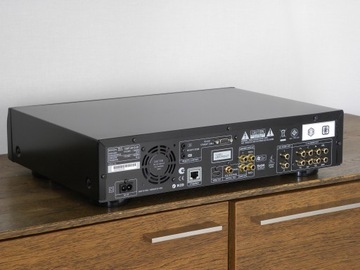 DENON DBP-2012UD черный - проигрыватель Blu-ray 3D/DVD/CD/SACD