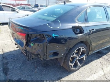 Volkswagen Passat B8 2022 Volkswagen Passat 2022 VOLKSWAGEN PASSAT 2.0T R-LINE 2.0 Benzyna 174KM, zdjęcie 6