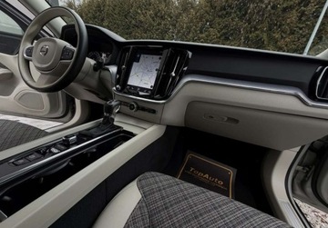 Volvo V60 I Kombi Facelifting 2.0 D4 DRIVE-E 190KM 2018 Volvo V60 D4 190KM SKORA virtual cockpit BLIS BEZWYPADKOWY gwarancja, zdjęcie 15
