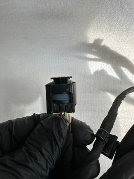 4N0971095ER INSTALACE NÁRAZNÍKU AUDI A8 S8 D5