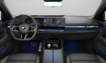 BMW Seria 5 G90-91 Touring 2.0 520d 197KM 2025 BMW 520 BWM 520d xDrive, Grzana kierownica, HAK, P, zdjęcie 8