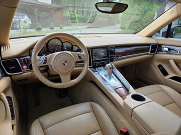 Porsche Panamera I Liftback 3.6 V6 300KM 2011 PORSCHE PANAMERA 4 3.6 V6 PDK, zdjęcie 7