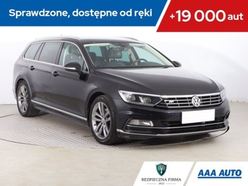 Volkswagen Passat B8 Variant 2.0 TDI BlueMotion SCR 150KM 2017 VW Passat 2.0 TDI, Automat, Skóra, Navi, Klima