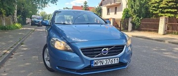 Volvo V40 II Cross Country D2 115KM 2014 Volvo V40 Volvo V40 D2 Momentum 1.6 Diesel 115KM