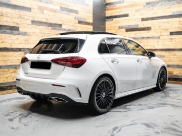 Mercedes Klasa A W177/V177 Hatchback Facelifting 1.3 200 163KM 2025 MERCEDES-BENZ A Klasa 200 AMG Line 1.3 (163KM) 2025, zdjęcie 3