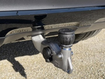 Mercedes GLE V167 SUV Facelifting 3.0 450d 367KM 2026 MERCEDES-BENZ GLE 450 d 4-Matic AMG Line 3.0 (367KM) 2026, zdjęcie 14