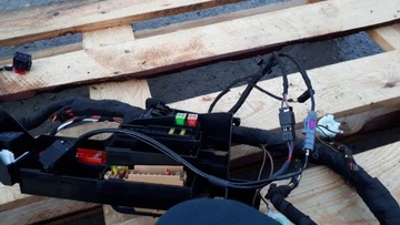 A4 B9 ЖГУТ ПРОВОДОВ КАМЕРЫ ЗАДНЕГО ПОДЪЕМА ЗАДНИЙ 4M0980556A A5