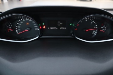 Peugeot 308 II SW Facelifting 1.5 BlueHDI 130KM 2019 Peugeot 308 1.5 BlueHDi, Salon Polska, Serwis ASO, zdjęcie 10