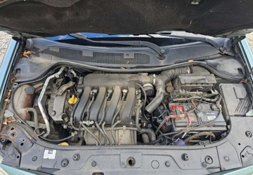 Renault Megane II Kombi 2.0 i 16V 135KM 2004 Renault Megane Renault Megane 2.0 BenzynaLPG 136KM, zdjęcie 17