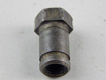 ГАЙКА КРЫШКИ КЛАПАНА УРАЛ ДНЕПР