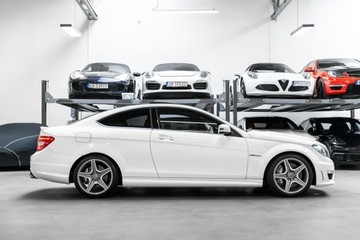 Mercedes Klasa C W204 Coupe AMG 6.2 C 63 AMG 457KM 2013 Mercedes C 63 AMG Tylko 7600 km przebiegu!, zdjęcie 6