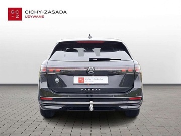 Volkswagen Passat B8 Variant Facelifting 2.0 TDI SCR 150KM 2024 Volkswagen Passat Variant 2.0TDI 150KM Elegance IQ.Drive HAK Masaz ACC Kam, zdjęcie 5