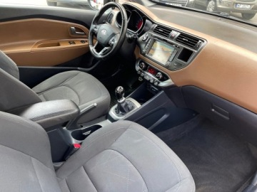 Kia Rio III Hatchback 3d 1.4 WGT 90KM 2012 Kia Rio III 1.4 CRDI 2012 r. 199.000 km. Serwis, zdjęcie 3