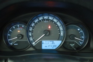 Toyota Auris II Touring Sports Facelifting 1.4 D-4D 90KM 2015 Toyota Auris 1.4 D-4D, Salon Polska, VAT 23%, zdjęcie 7