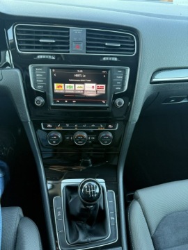 Volkswagen Golf VII Hatchback 3d 1.4 TSI BlueMotion Technology 125KM 2016 Volkswagen Golf 1,4 tsi 125 ps 191 tys km świezo, zdjęcie 8