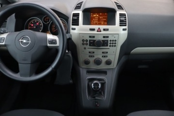 Opel Zafira B 1.6 Twinport ecoFLEX 115KM 2008 Opel Zafira 1.6, GAZ, 7 miejsc, Klima, zdjęcie 11
