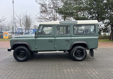 Land Rover Defender III 2010 Land Rover Defender Klimatyzacja 110 TD BaseE Salon PL I wlasciciel 7 os., zdjęcie 3